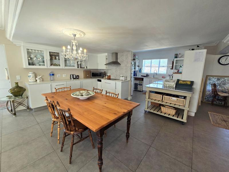 3 Bedroom Property for Sale in Britannia Bay Western Cape